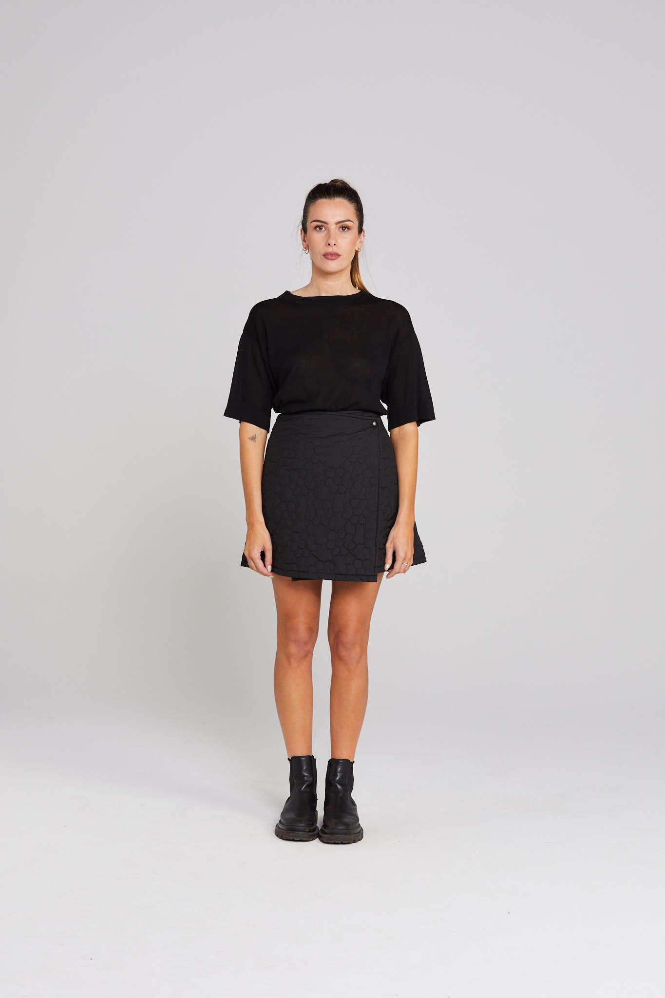 Unreal Skirt - Black