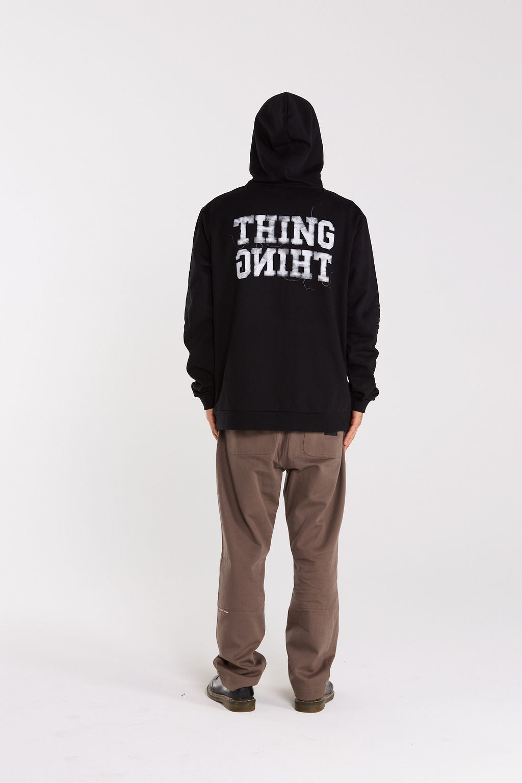 Title Hood - Black Reverb