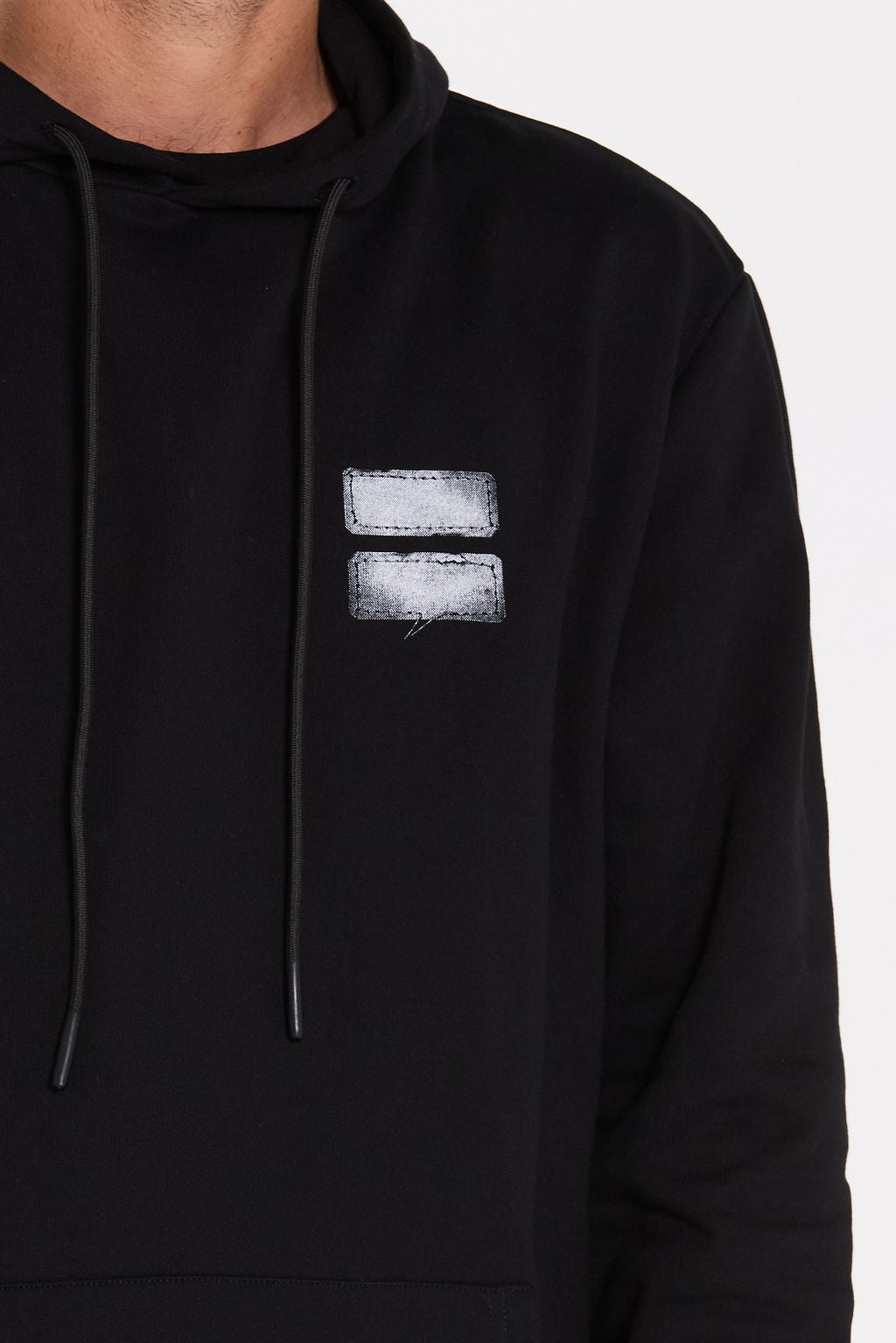 Title Hood - Black Reverb