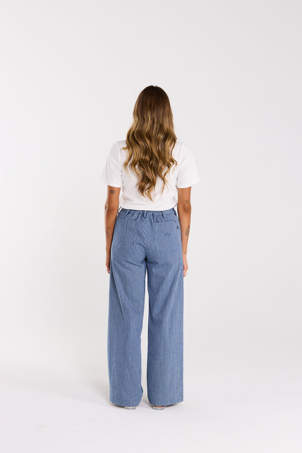 Unwind Jean - Skyline Denim